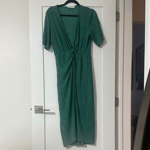 All in Favor Emerald Green Twist-Front Midi Dress size small